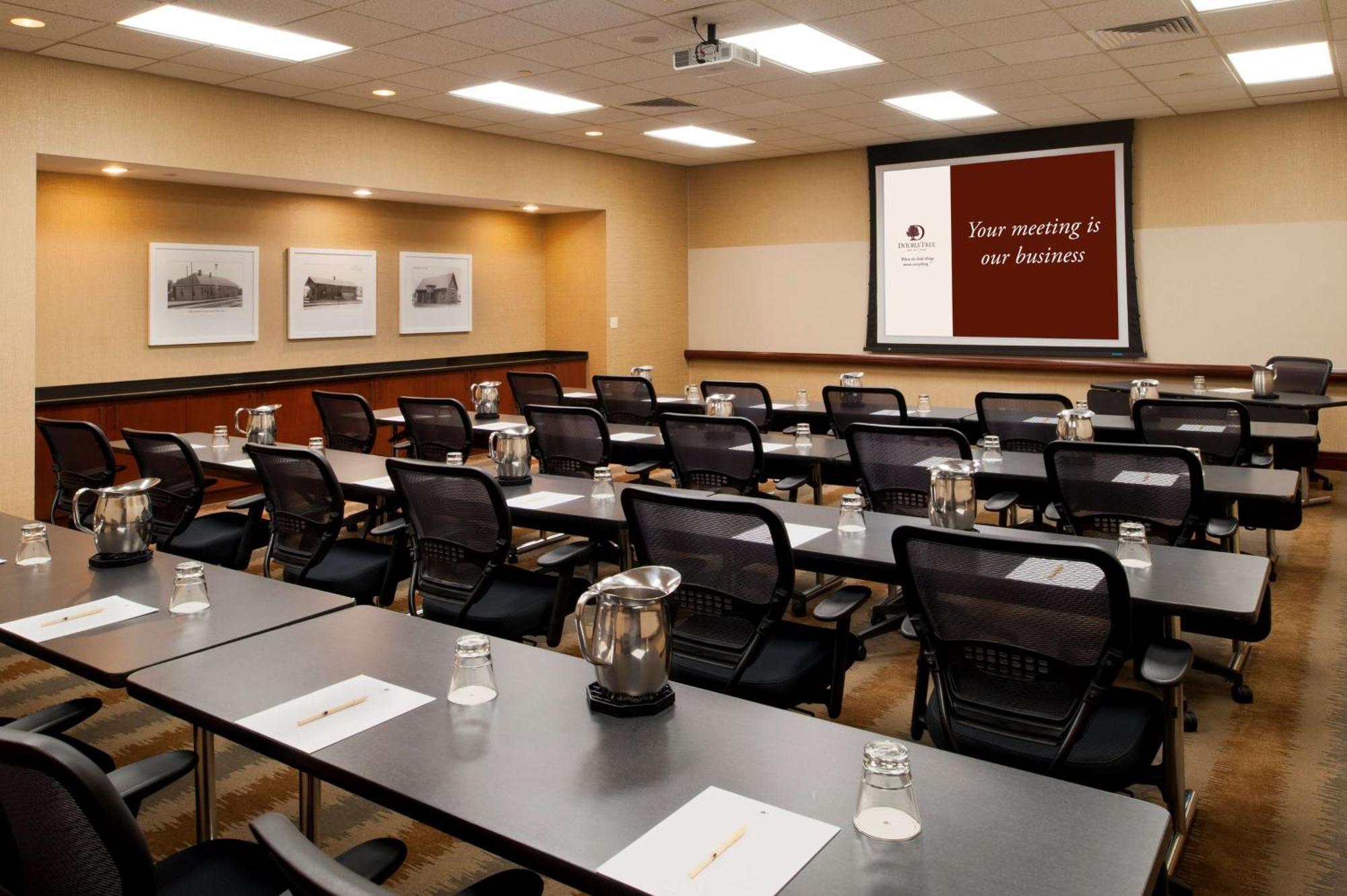 Doubletree By Hilton Hotel St. Louis - Chesterfield Exterior foto